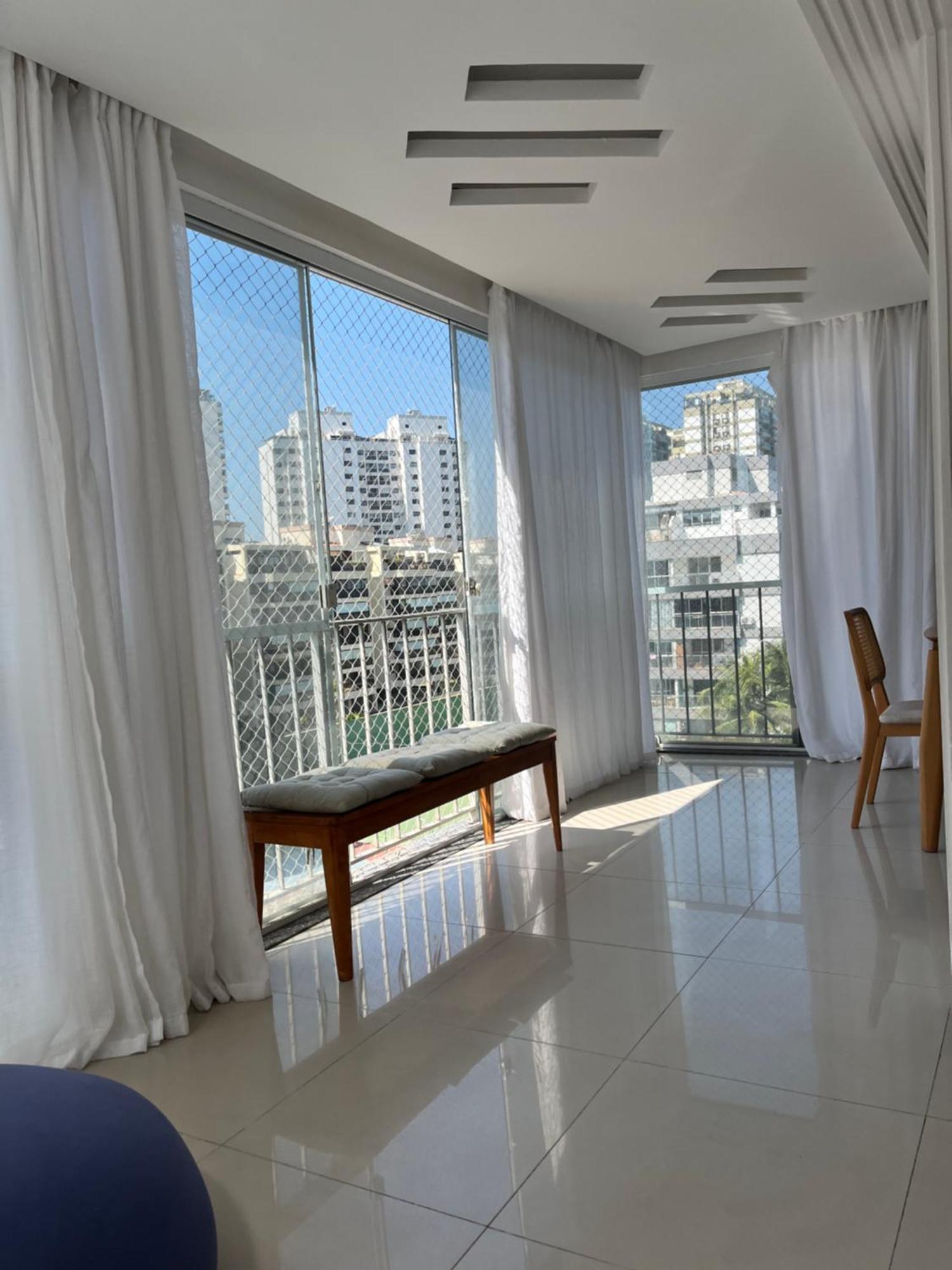 Cobertura Incrivel, Silenciosa E Familiar Com Sala Ampla, Cozinha Americana, 3 Quartos, Area Gourmet, Terraco Aberto Com Churrasqueira E Jacuzzi Na Da Barra Da Tijuca - - Apto Inteiro So Pra Voce Appartement
